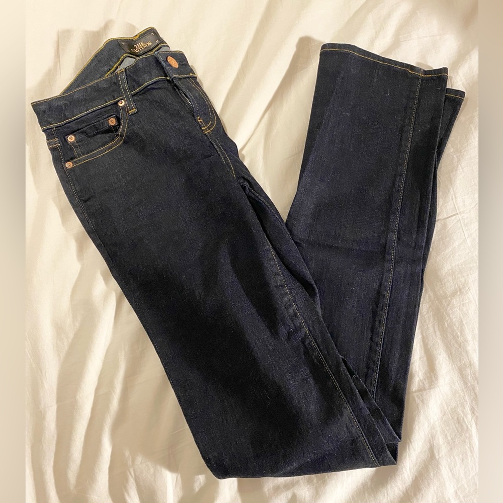 The castings, indigo blue (dark) denim. Size 26. Like new. cigarette style